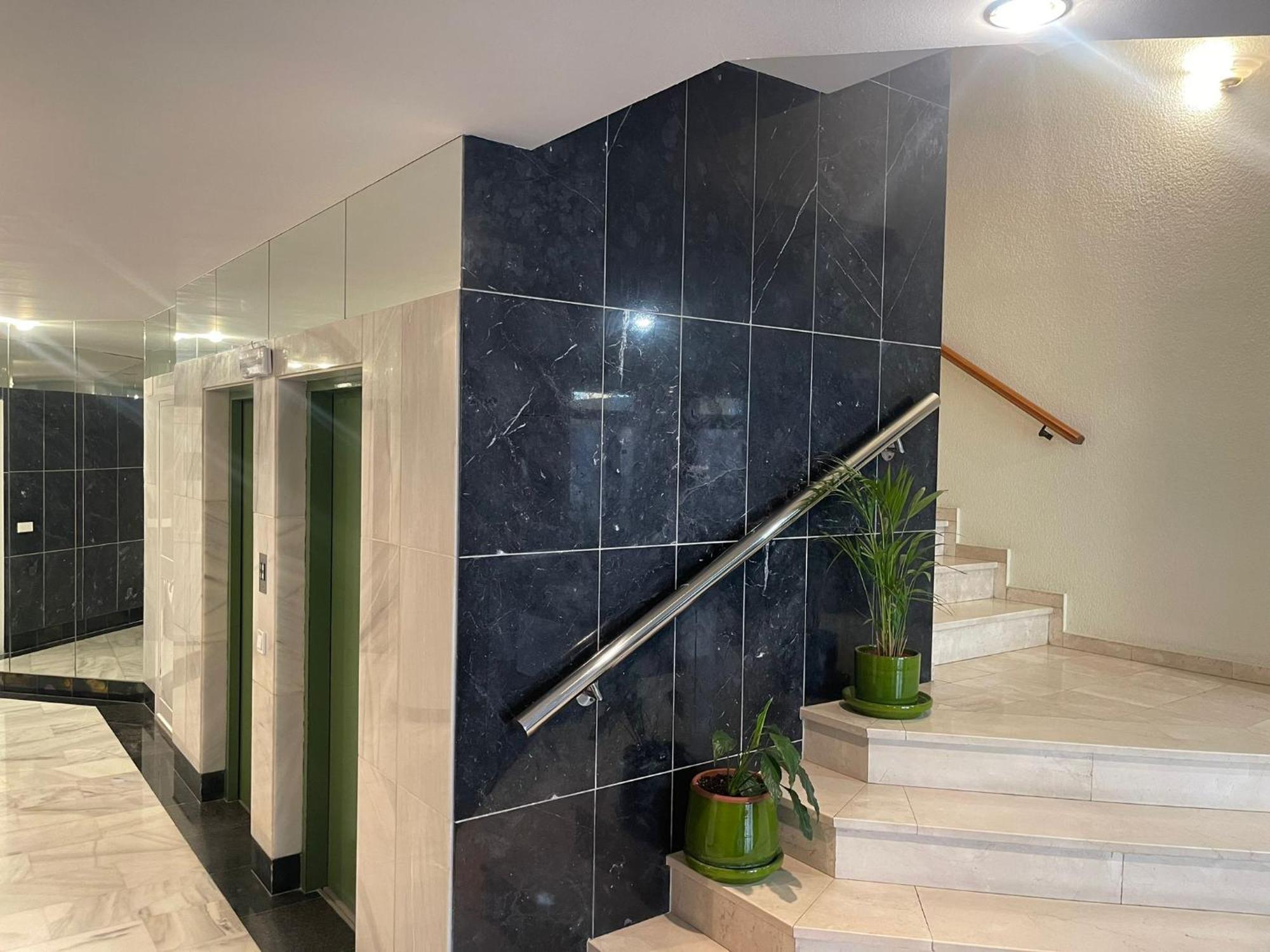 Apartment Teresa Фуeнхирола Екстериор снимка